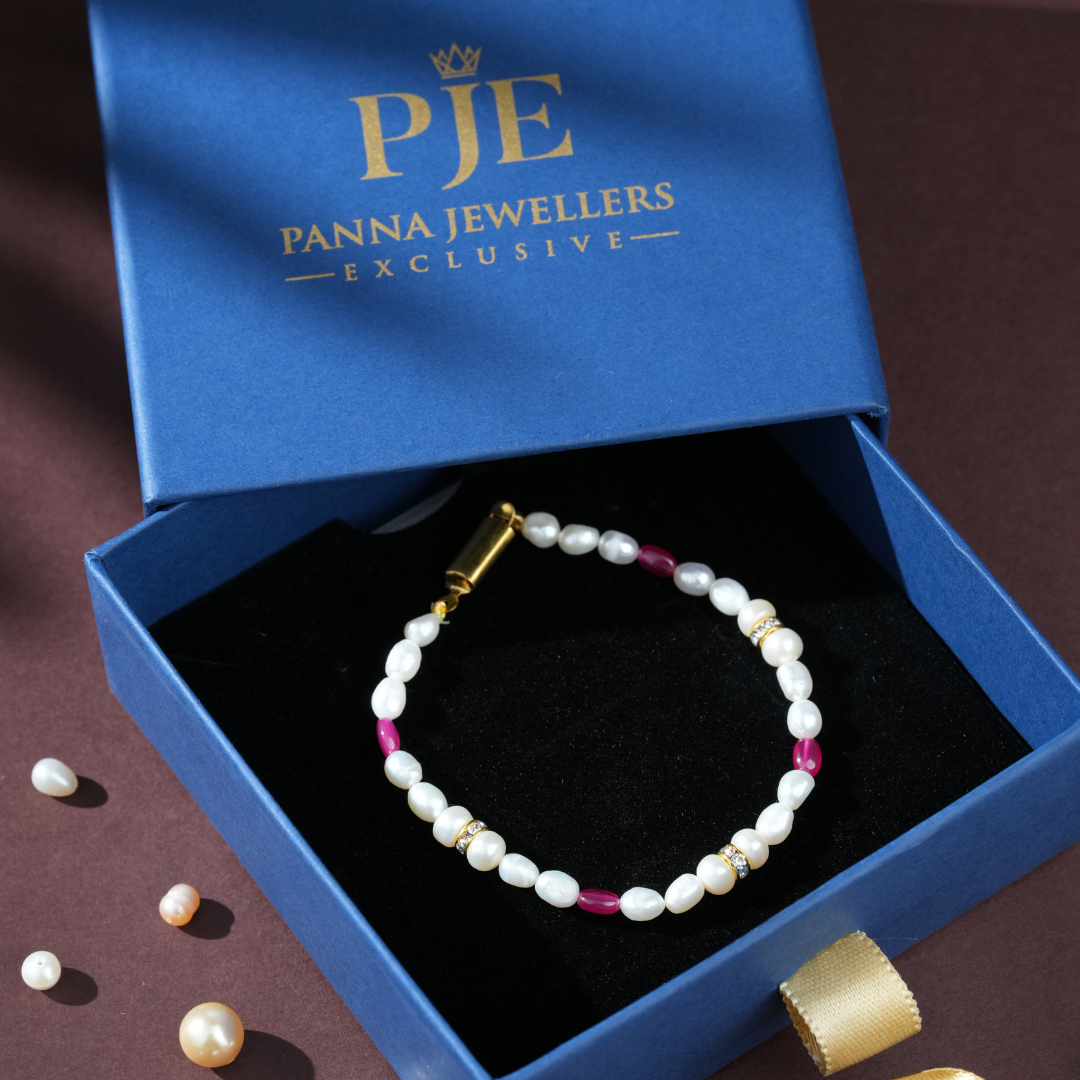 Pavithra: Classic Pearl & Gemstone Bracelet