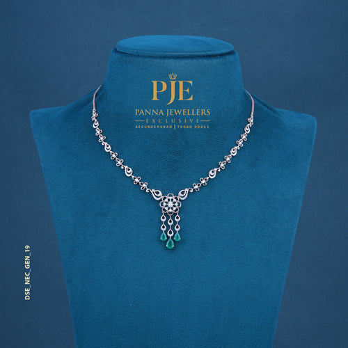 Intricate Shine 14KT Gold Diamond Necklace