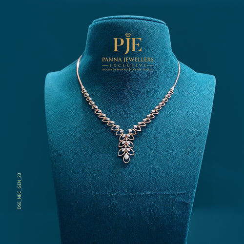 Petal Pop 14KT Gold Diamond Necklace