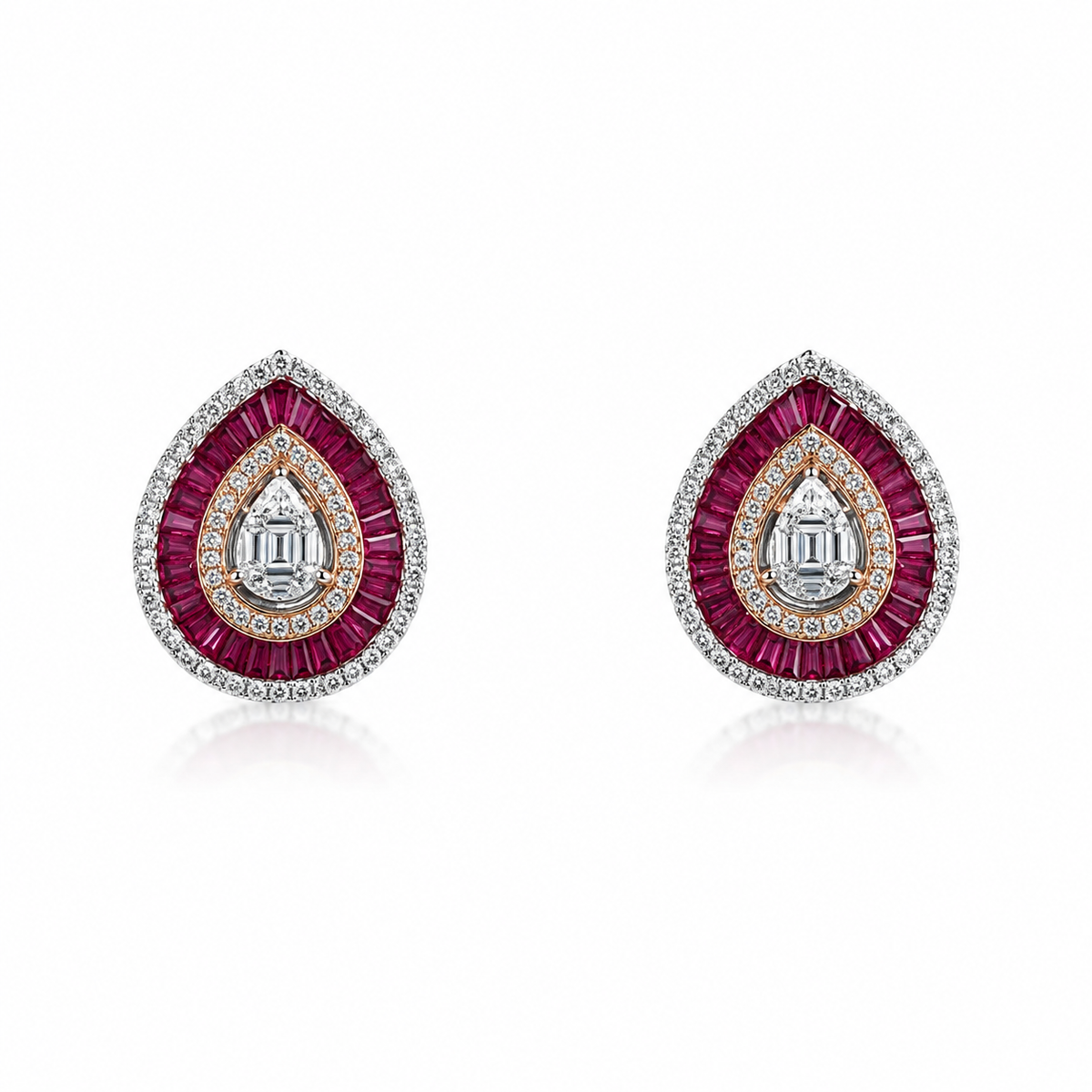 Madhavi 18KT Gold Stud Earrings