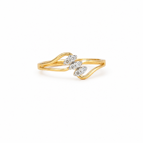 Elegant Curve 14KT Gold Diamond Ring