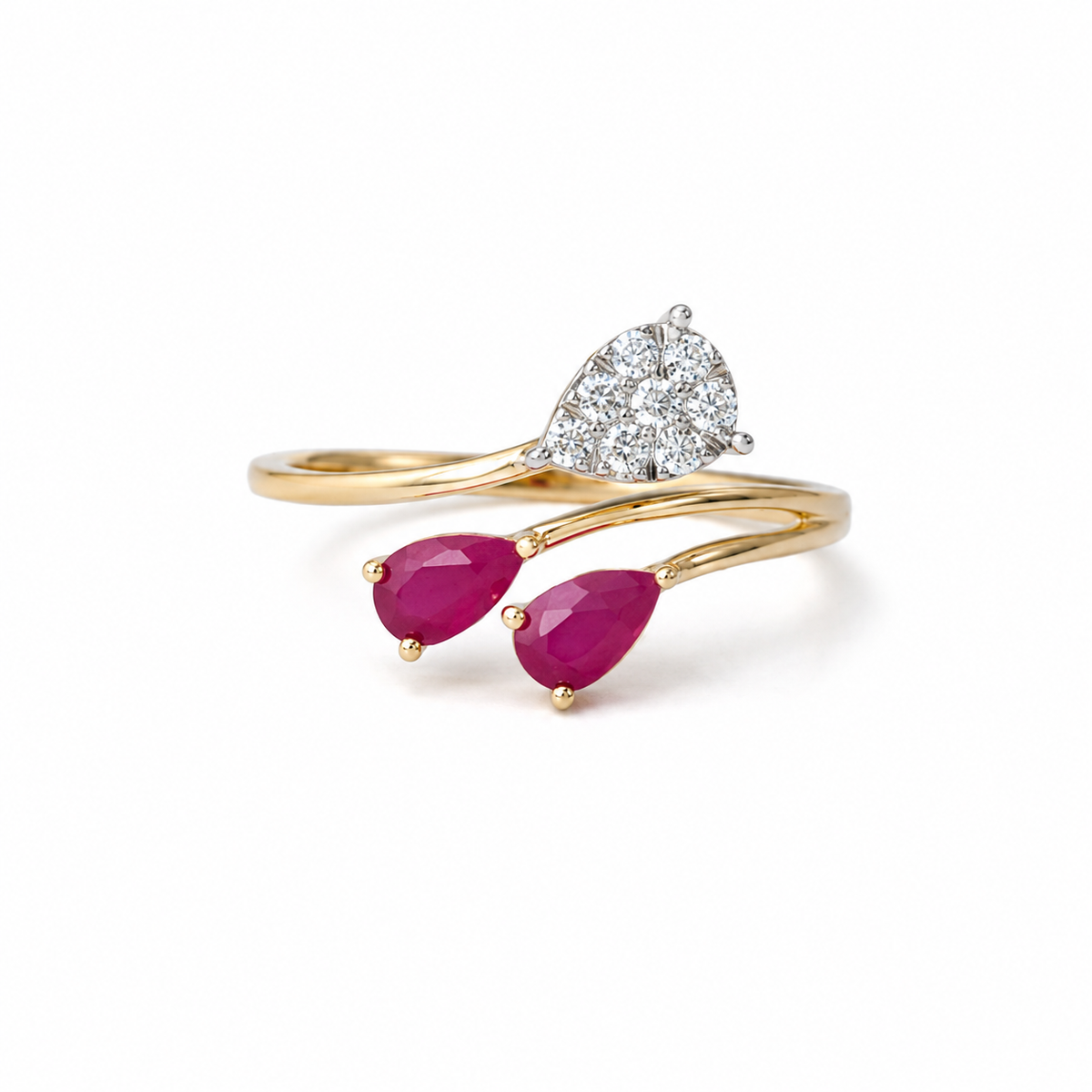 Nuvia Pear 14KT Gold Diamond Ring