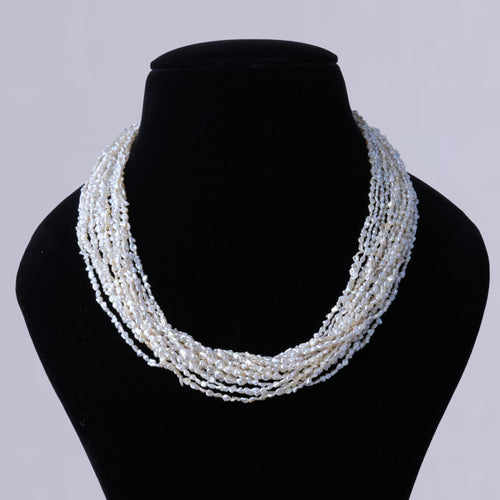 Diving Multi Layer Pearl Necklace