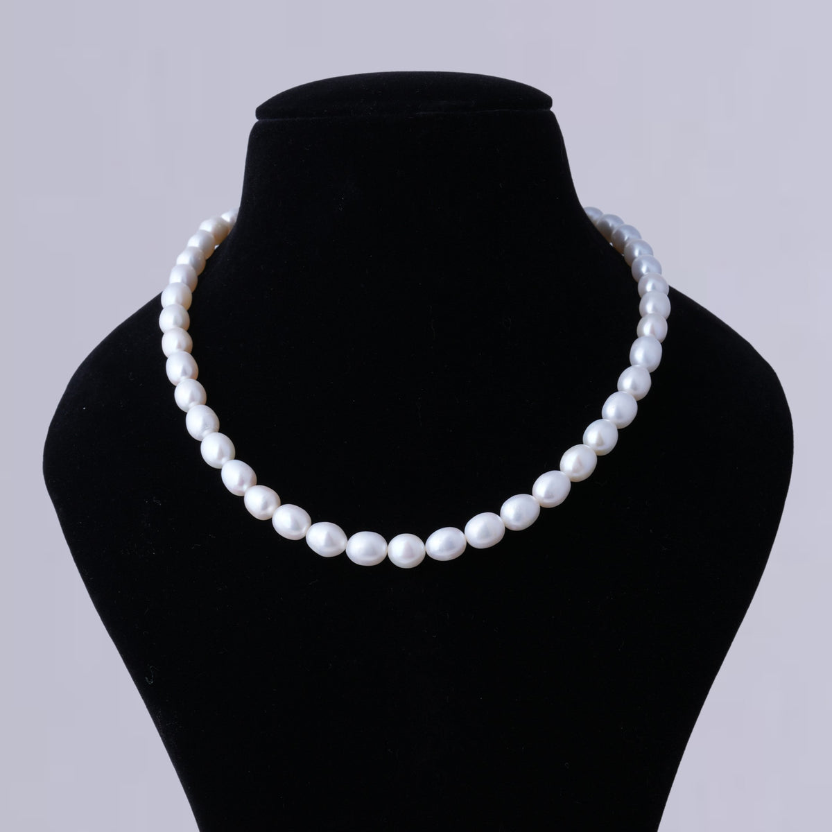 Captivating White Pearl Necklace