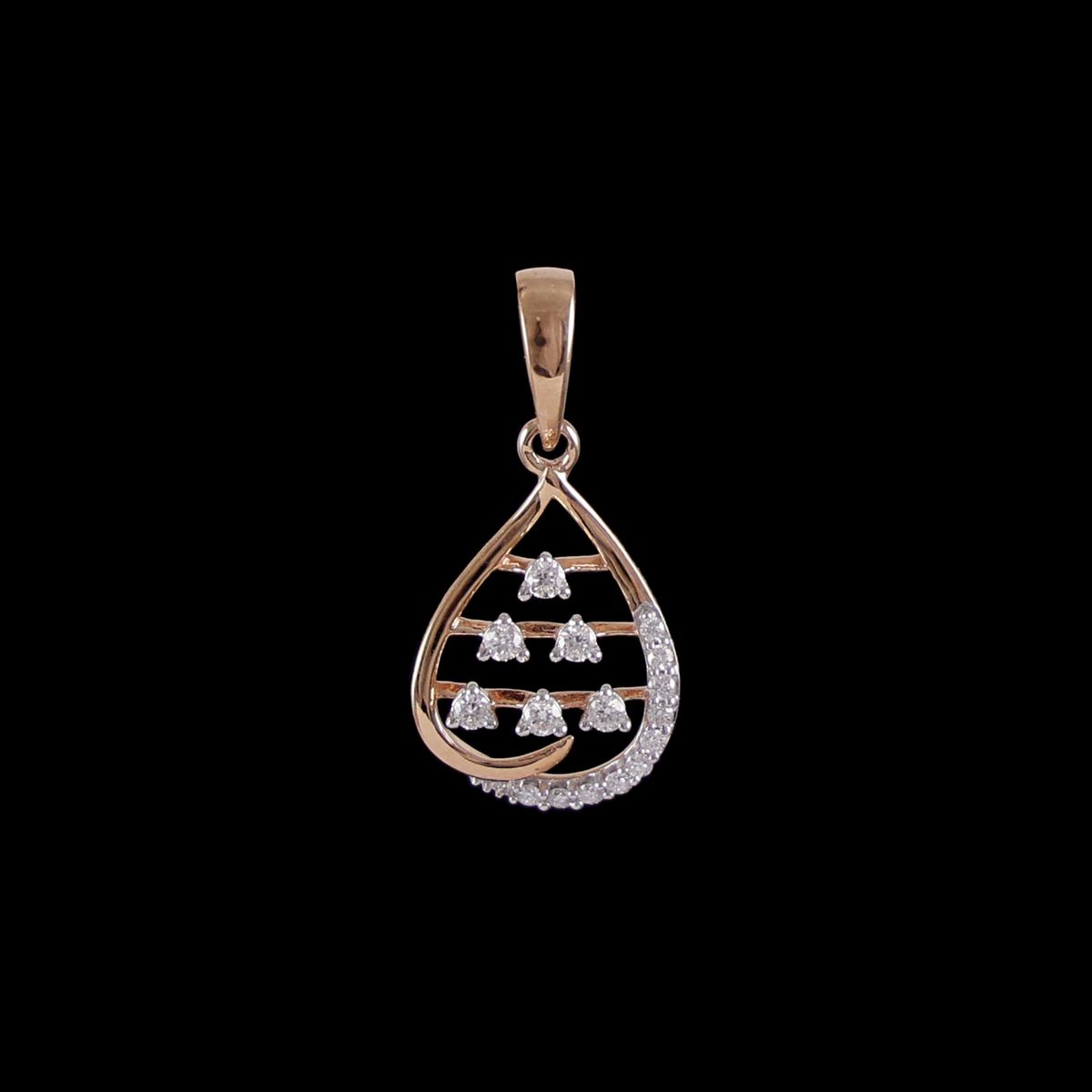 18 KT ROSE GOLD DIAMOND PENDENT