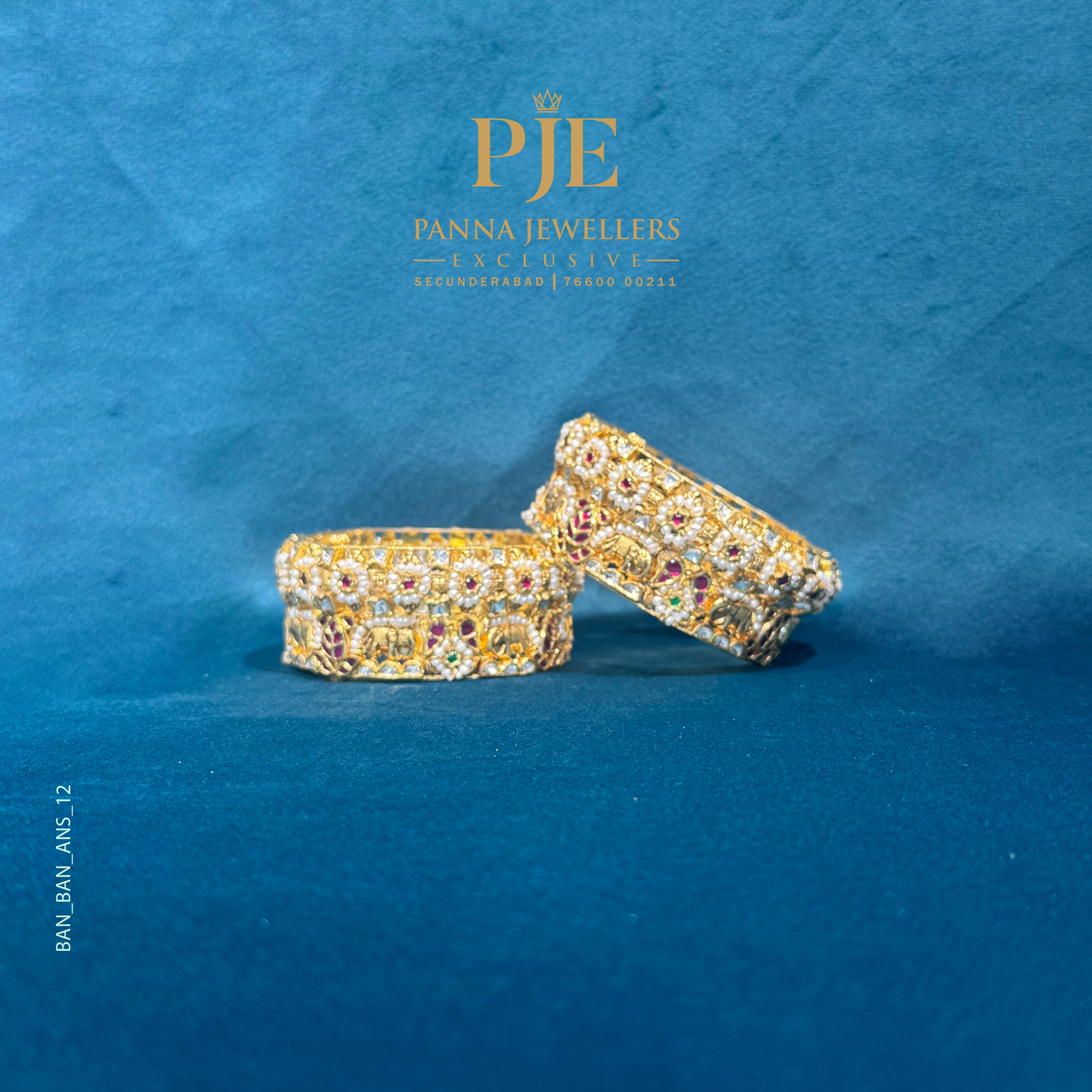 BANGLES