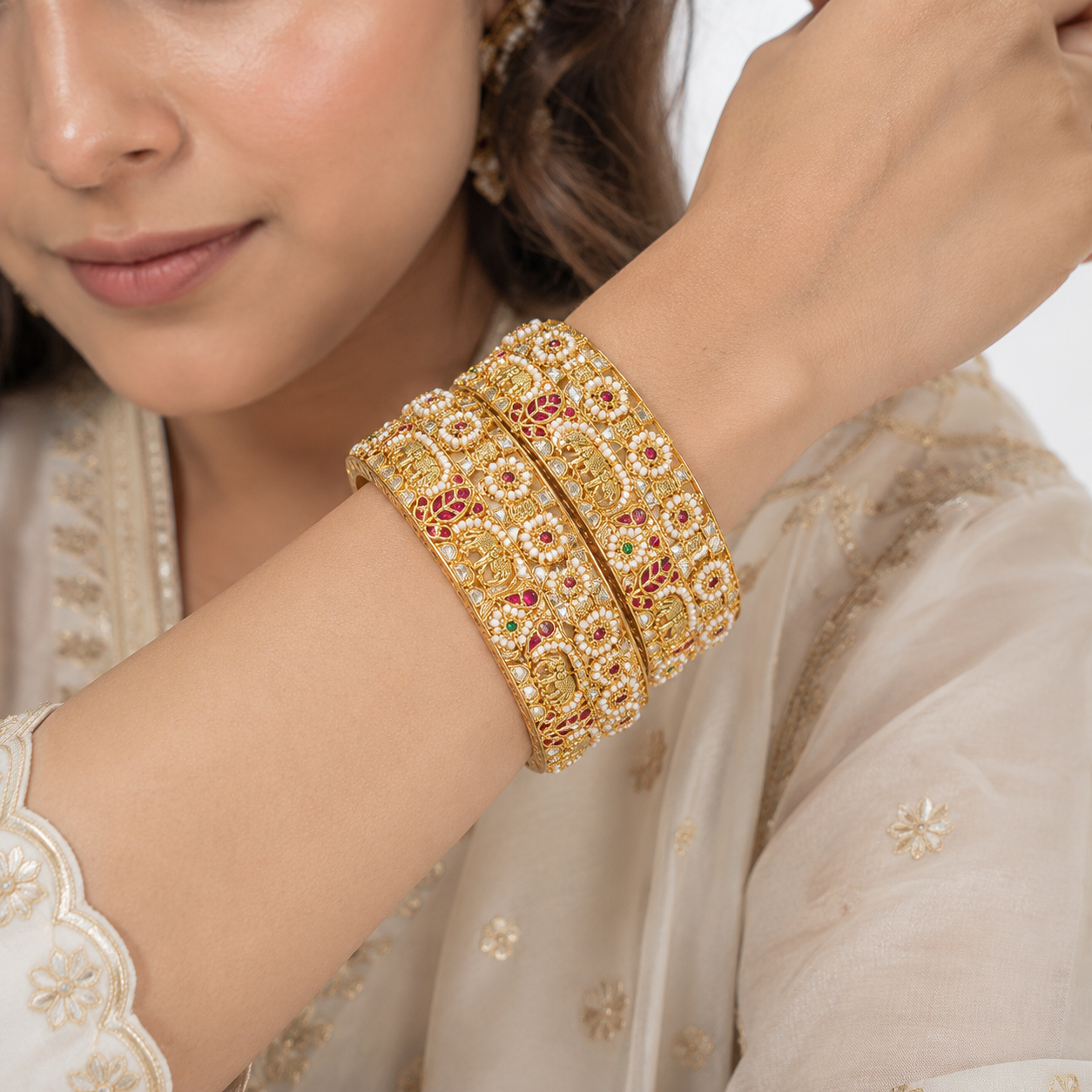 BANGLES