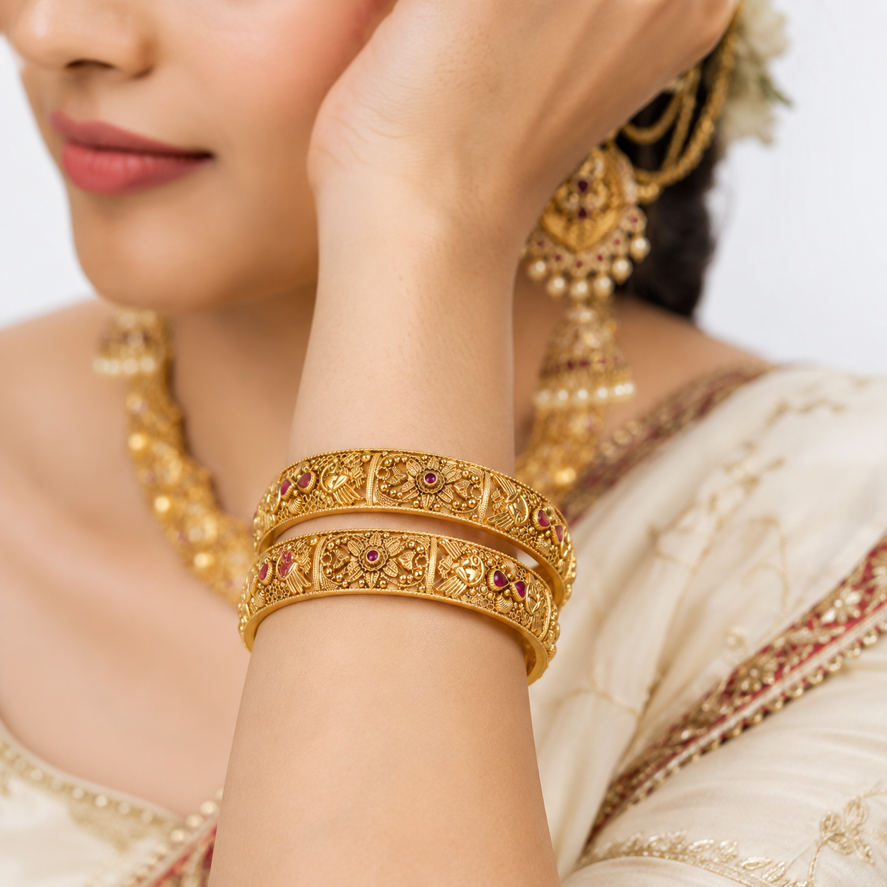 BANGLES