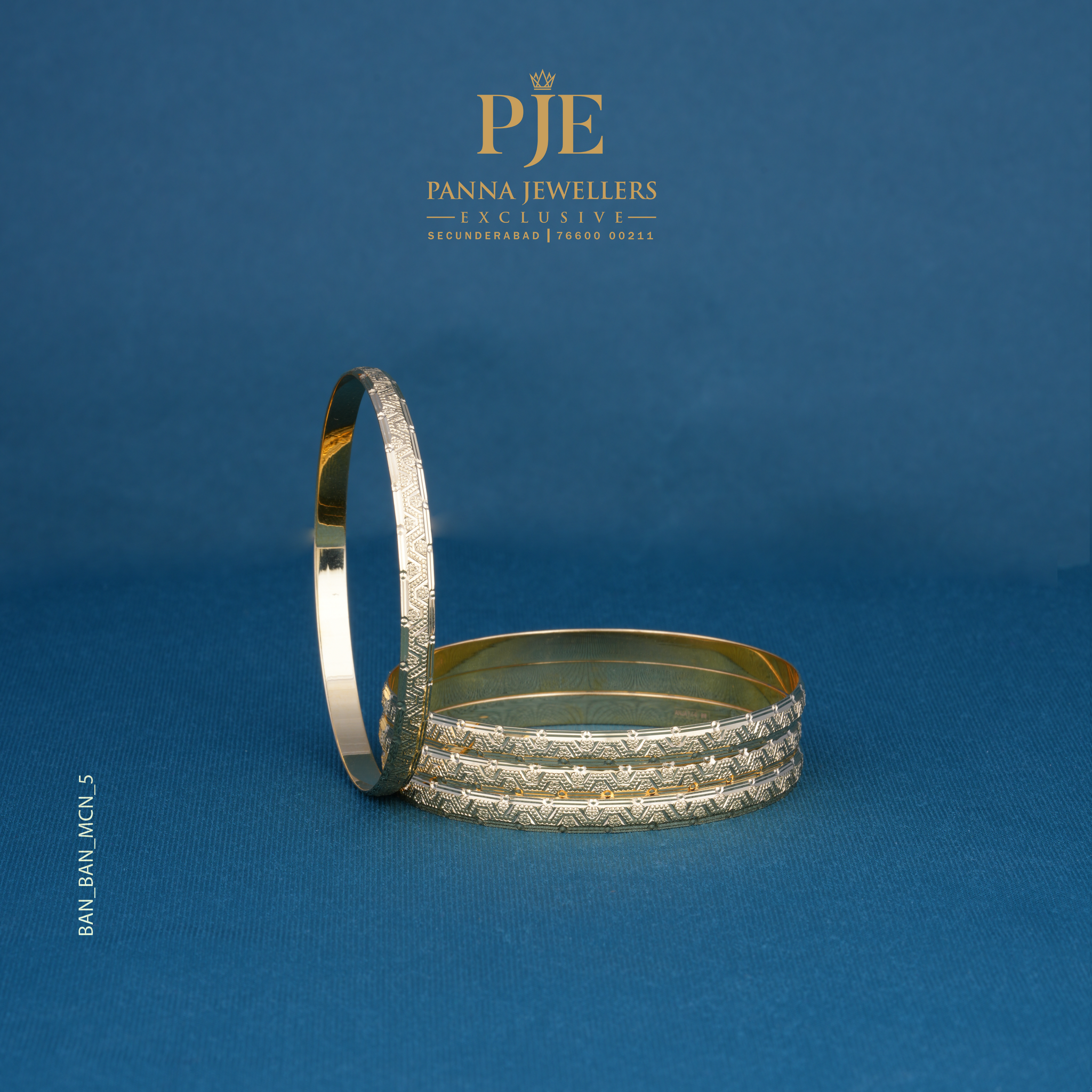 BANGLES