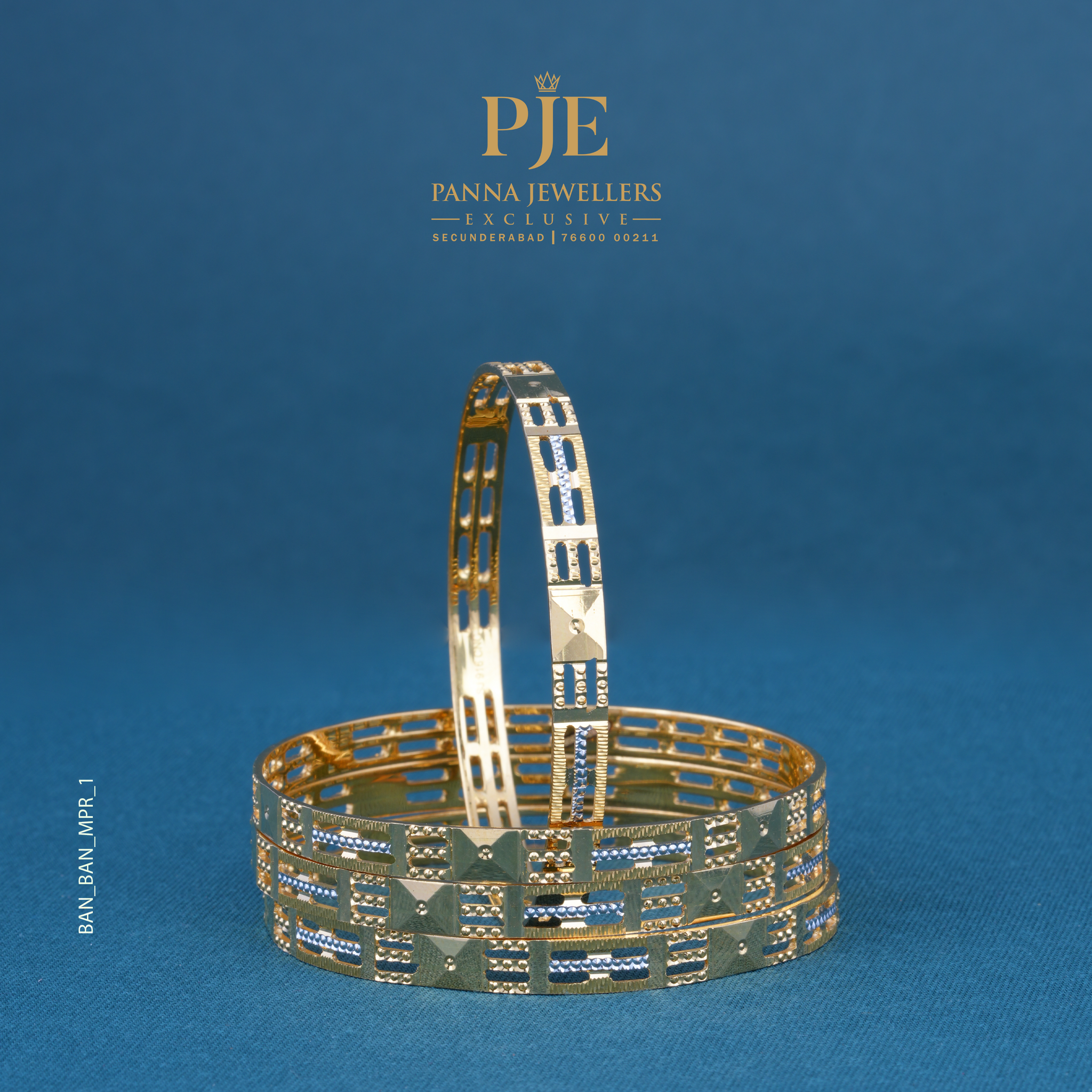BANGLES