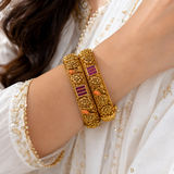 BANGLES