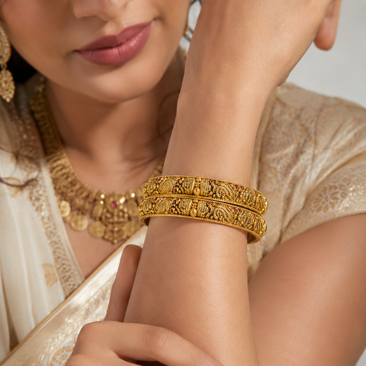 BANGLES