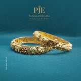 BANGLES