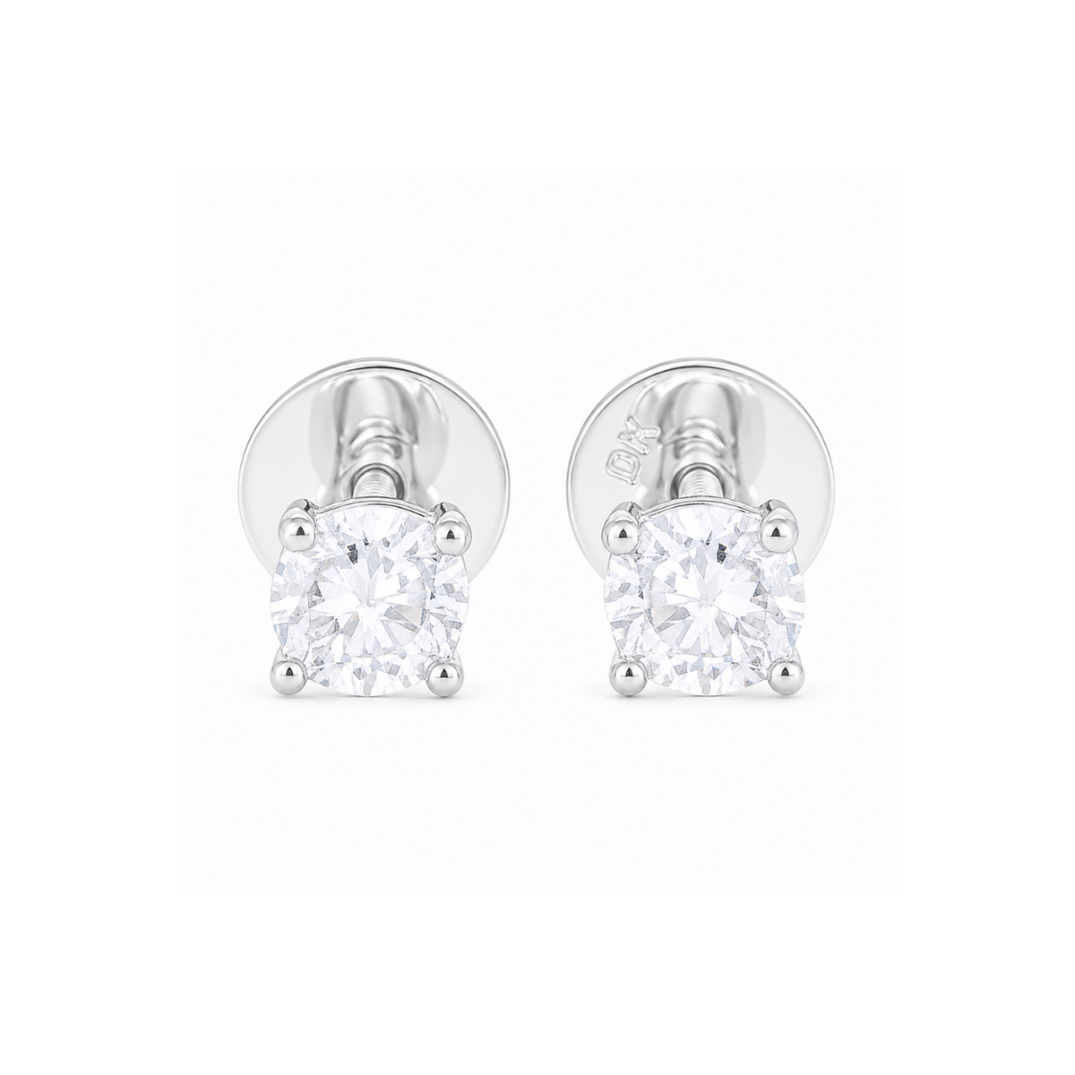 Classic Round Lab Grown Diamond Stud Earrings