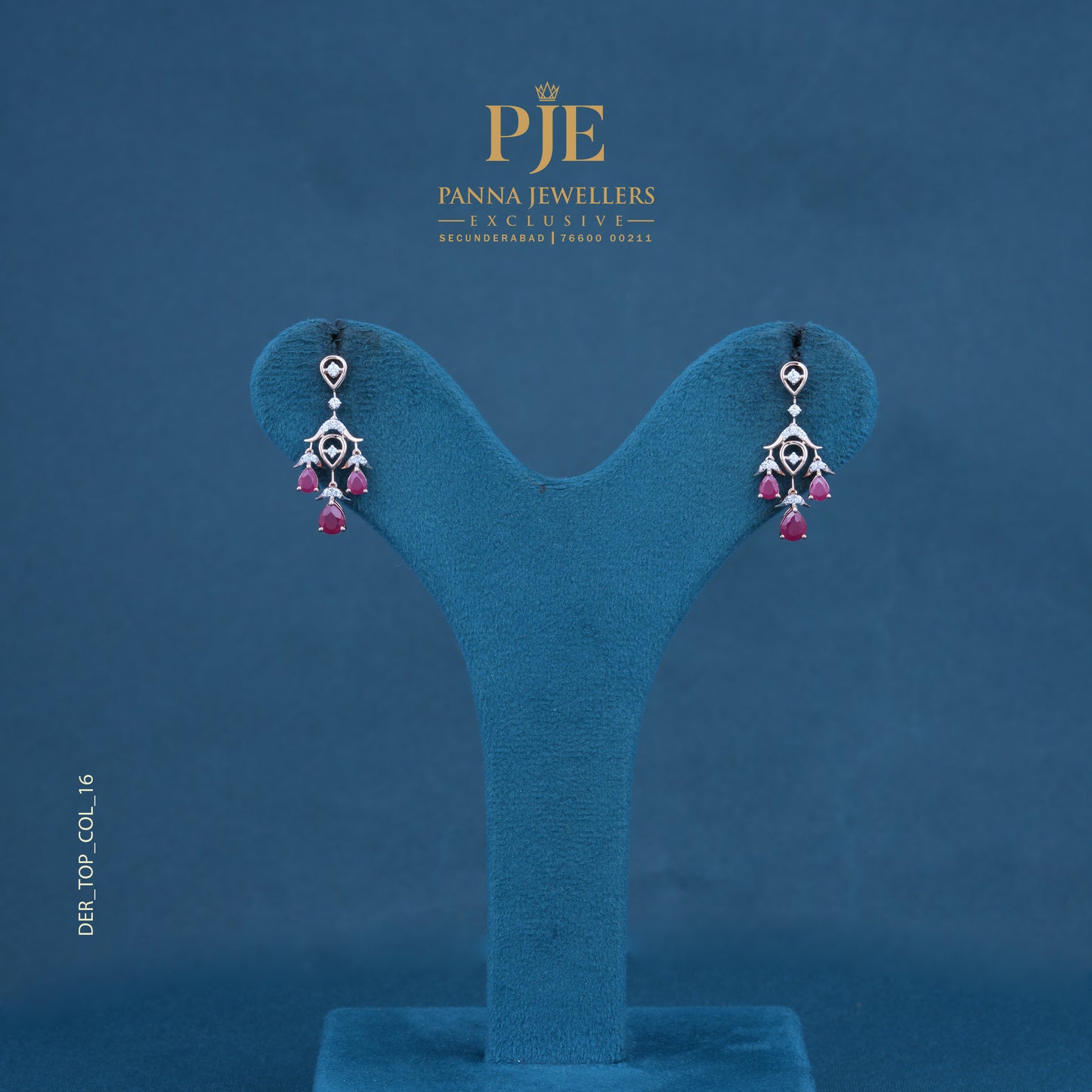 DIA EARRINGS