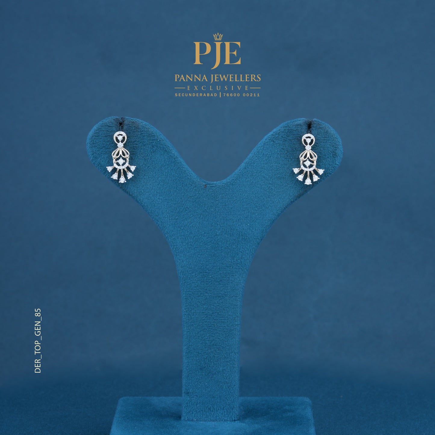 DIA EARRINGS