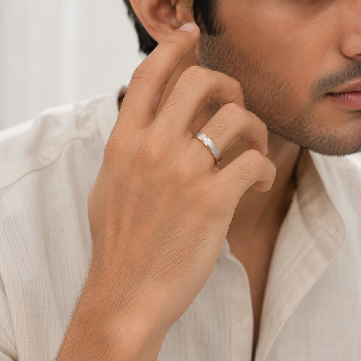 Sleek Solitaire 18KT Gold Diamond Band Ring