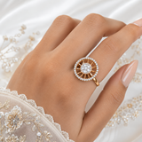 Gleaming Circle 18KT Gold Diamond Ring