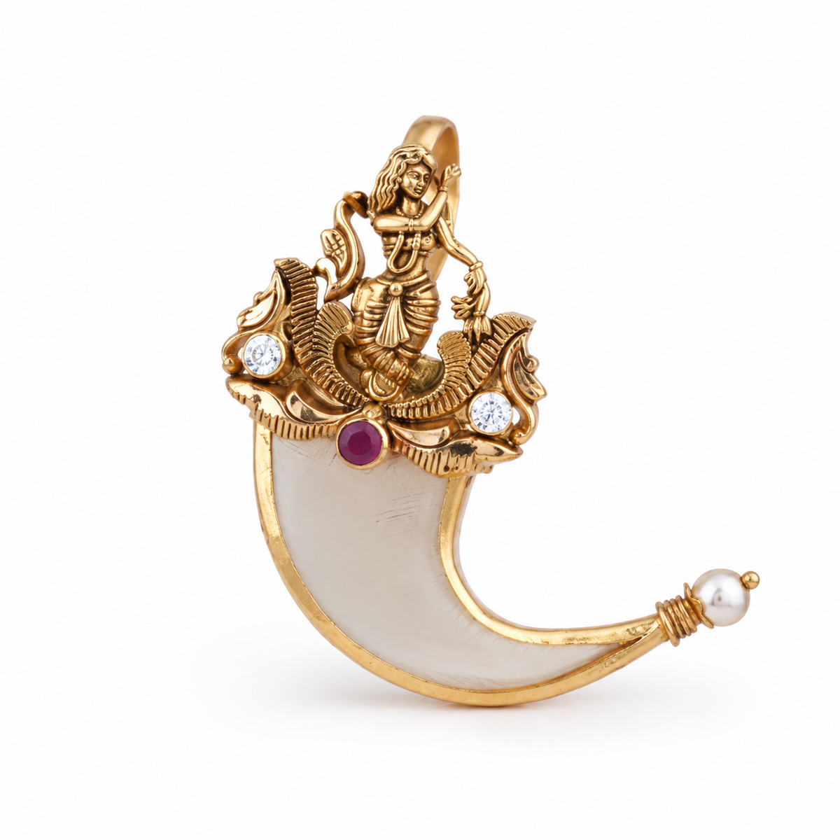 Divine 22KT Gold Tiger Nail Pendant