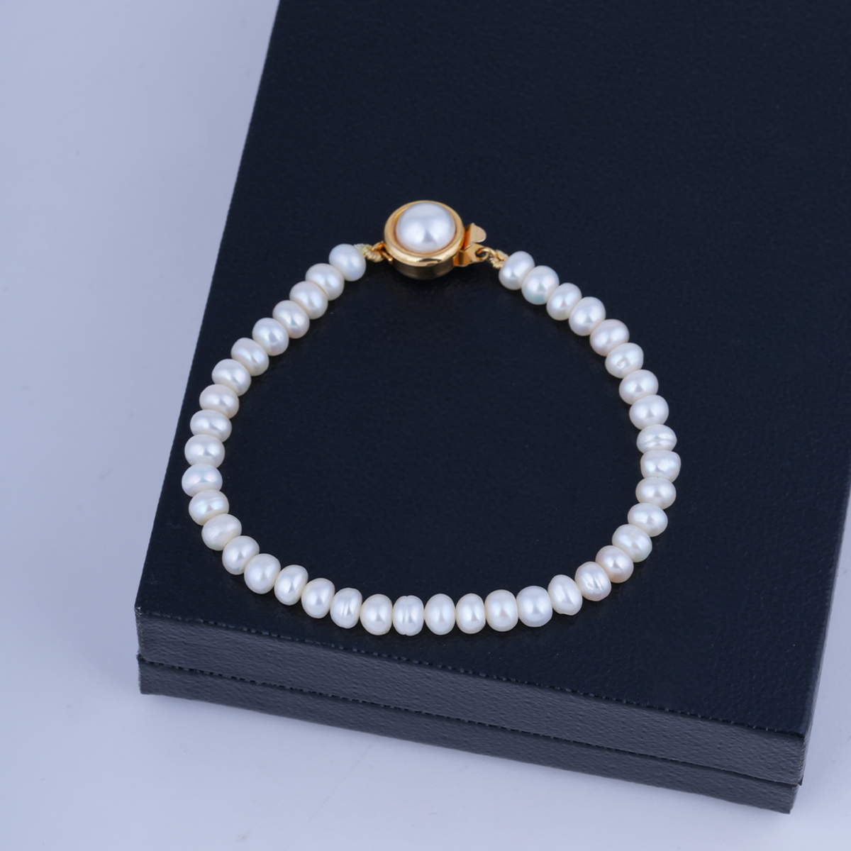 Flat Round White Pearl Bracelet