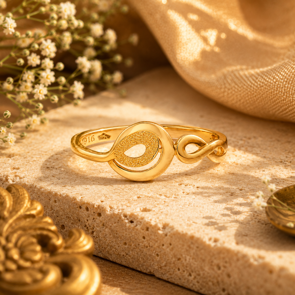 Infinity Loop 22KT Gold Ring