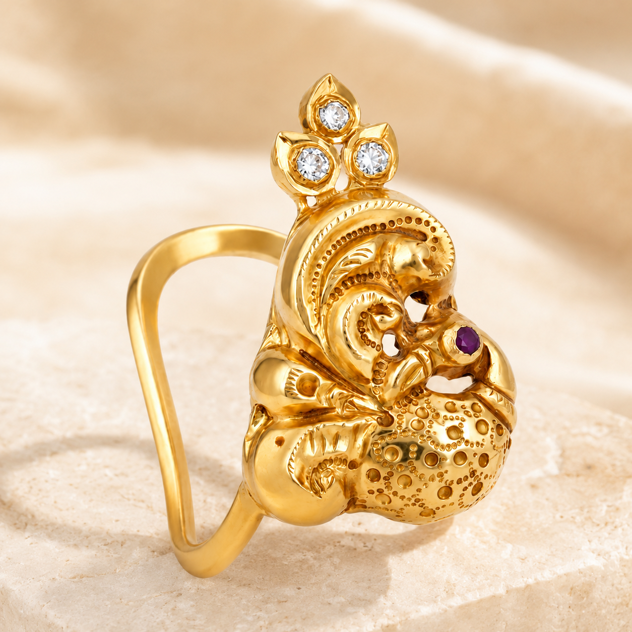 Majestic Peacock 22KT Gold Ring
