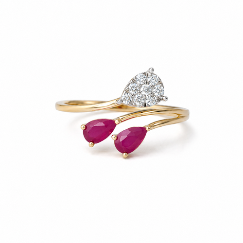 Nuvia Pear 14KT Gold Diamond Ring