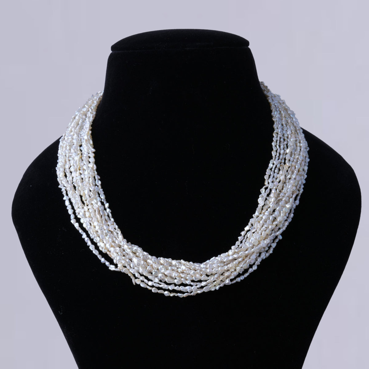 Diving Multi Layer Pearl Necklace
