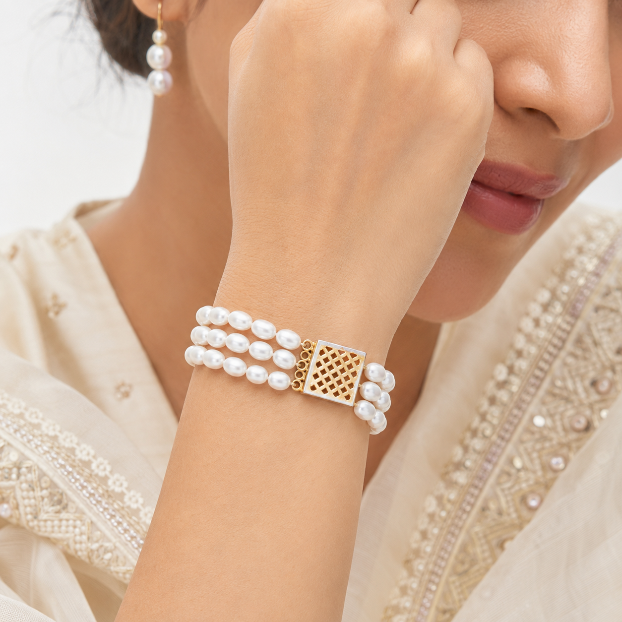 White Tri Layer Pearl Bracelet