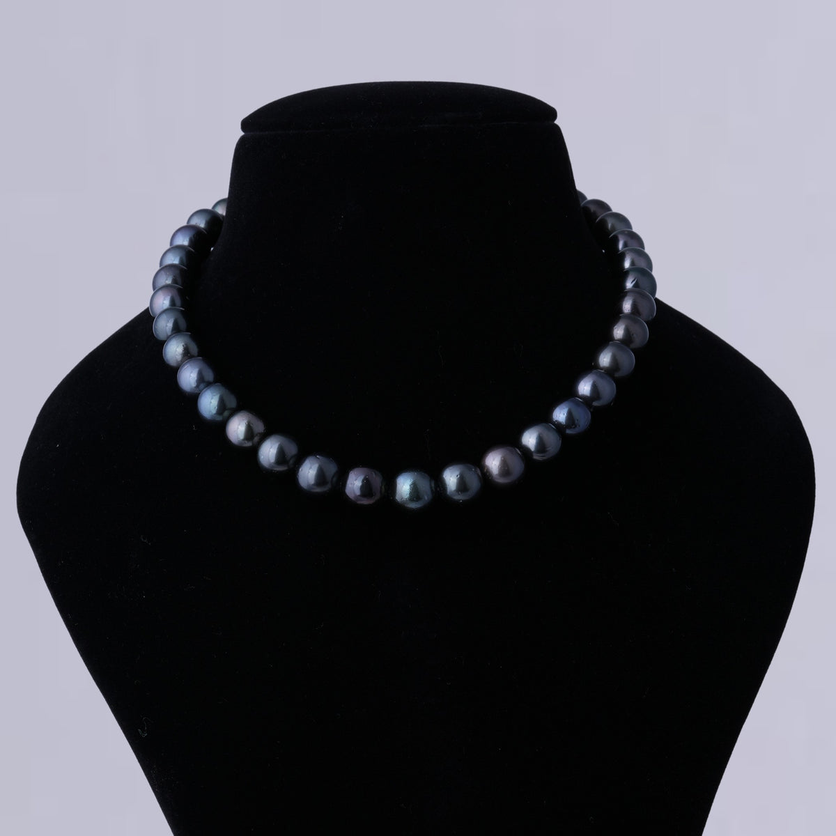 Ebony Black Pearl Necklace