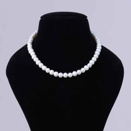 Opalescent White Pearl Necklace