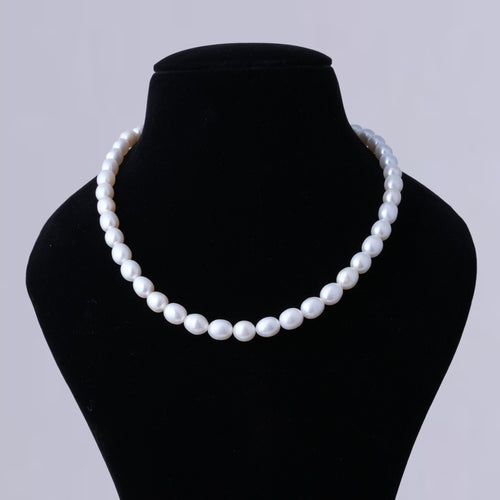 Captivating White Pearl Necklace