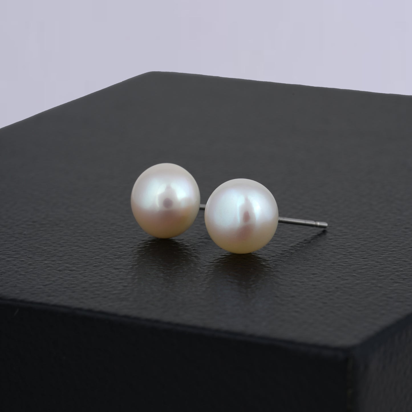 Rich Creamy Pearl Stud Earrings