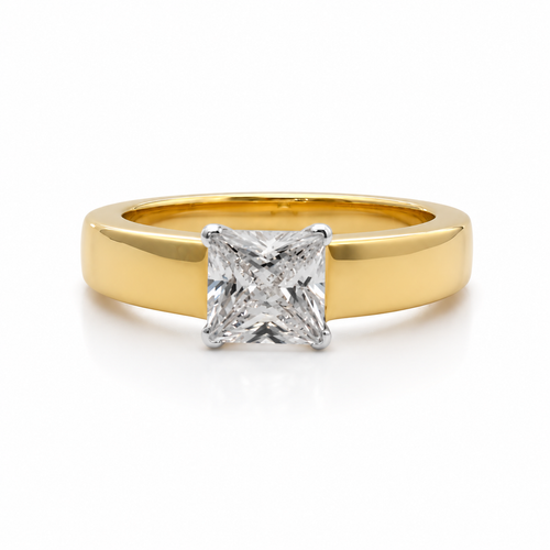 Square Solitaire 18KT Gold Ring